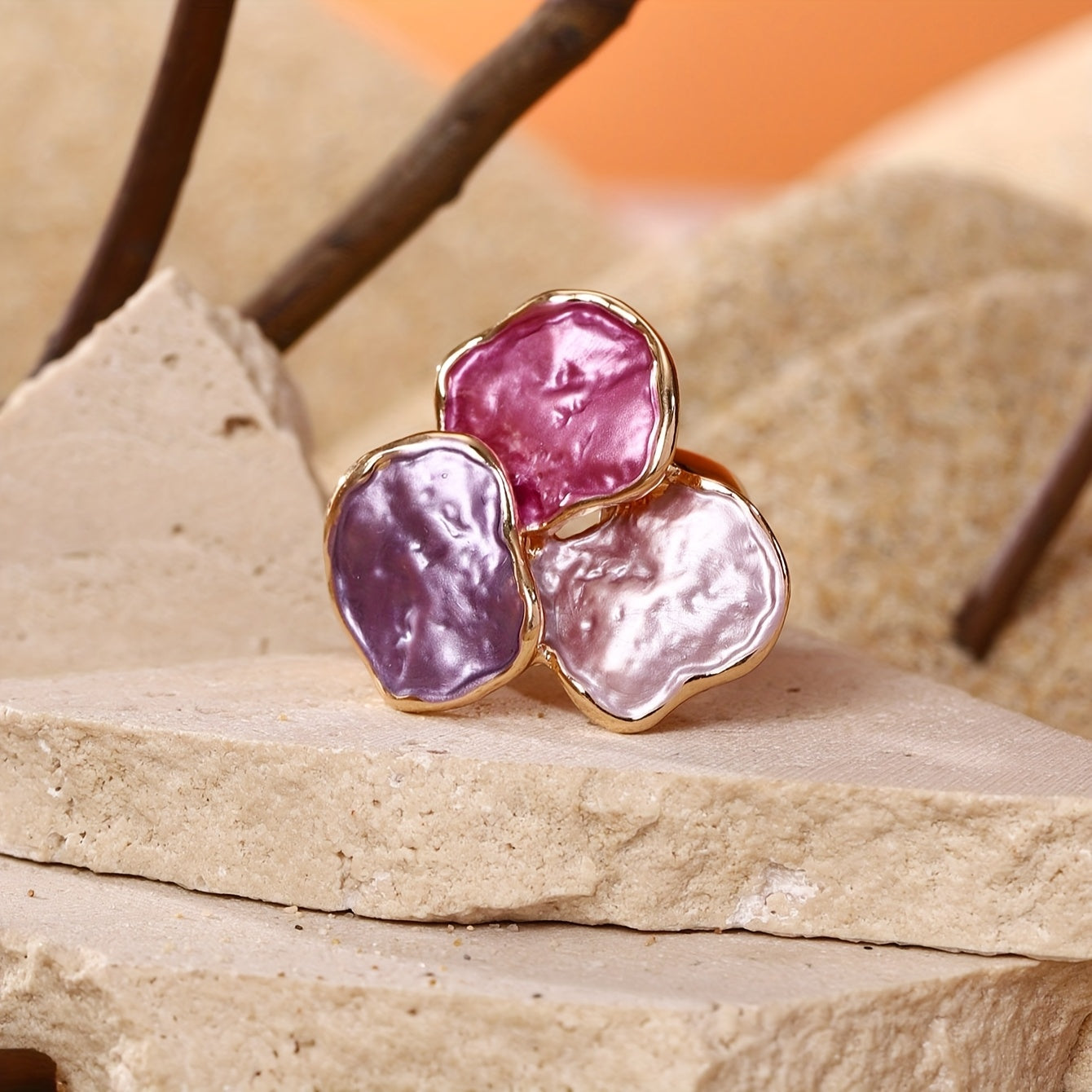 Pierścionek z kwiatowym połyskiem | Razem przeciwko rakowi piersi